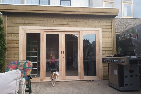 AnyConv.com__aanbouw-tuinhuis-schuifdeur