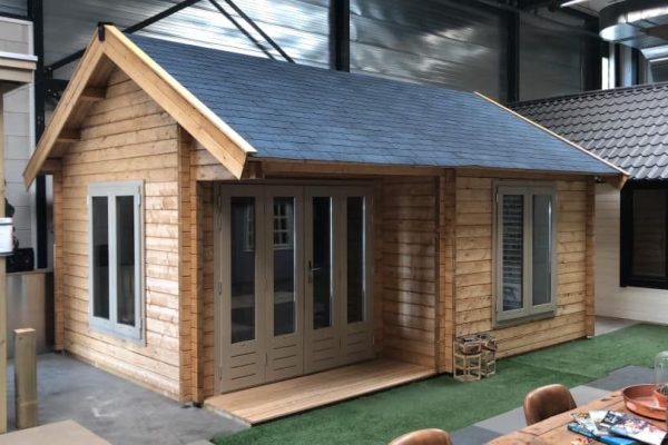 blokhut-showroom-capelle-ad-ijssel-tuinhuizenspecialist