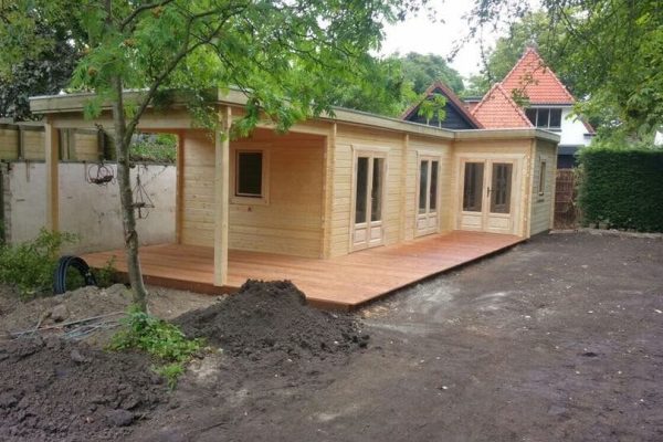 flexwood-blokhut-met-grote-luifel