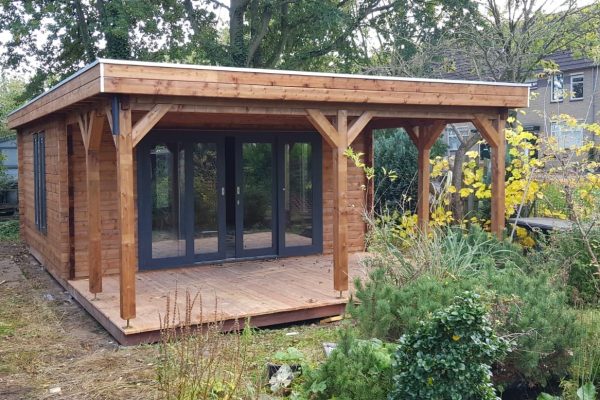 houten-chalet-lugarde-veranda