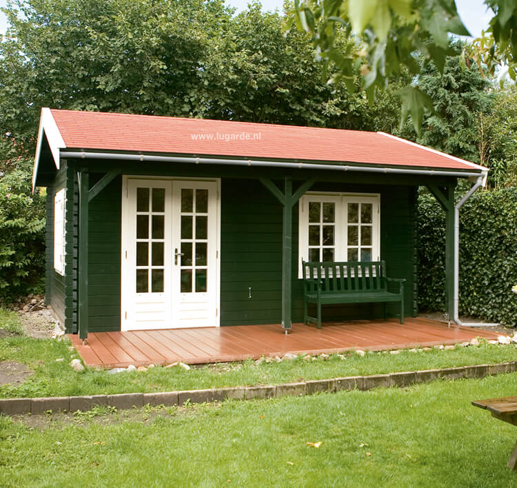 Lugarde blokhut met veranda B16